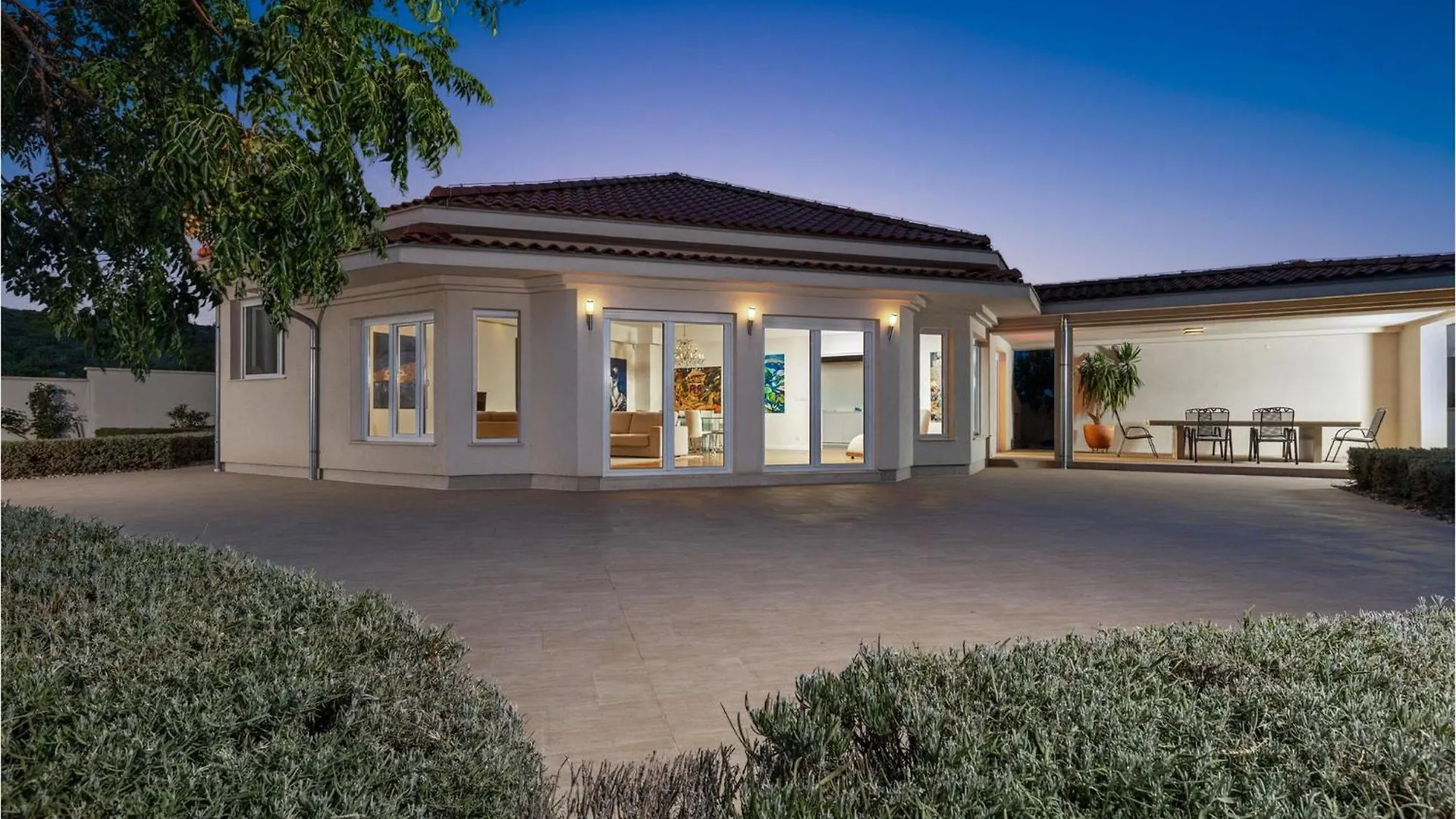 Villa Roko Debeljak Holiday home